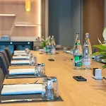 Novotel De Maine Hotel