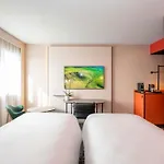 Hotel Novotel De Maine 4*