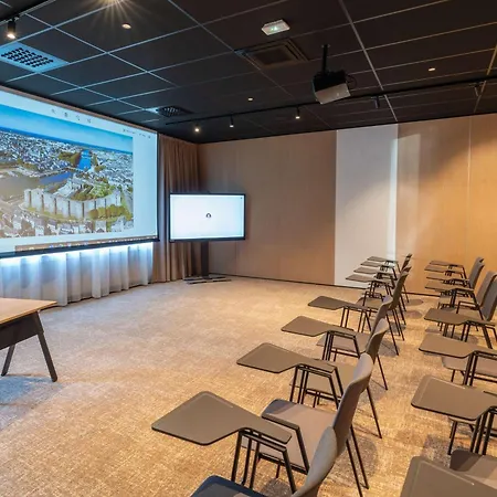 Novotel De Maine Hotel Angers