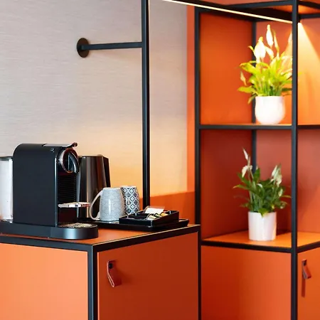 Novotel De Maine Hotel 4*