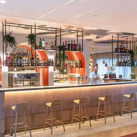 Novotel De Maine 4*