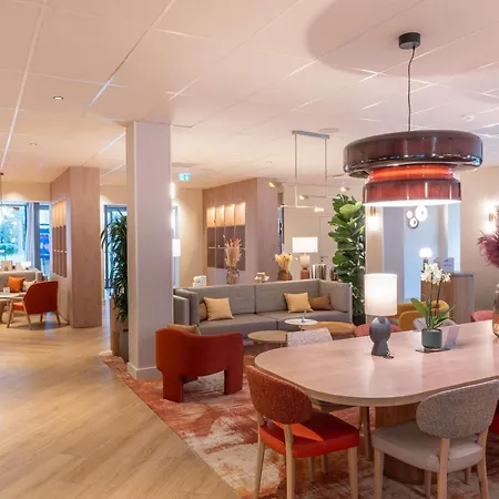 Novotel De Maine Готель