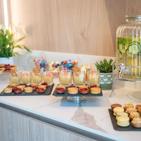 Отель Novotel De Maine 4*