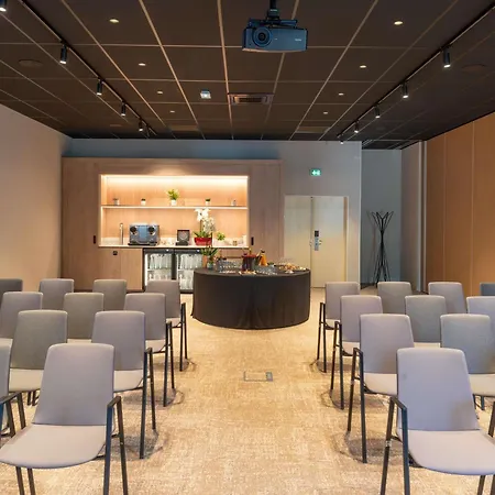 Hotel Novotel De Maine Angers