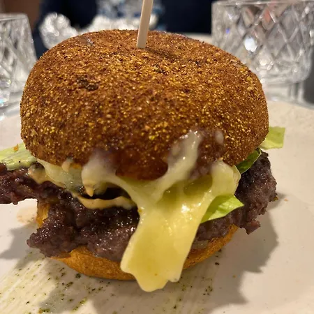 Hotel Novotel De Maine 4*