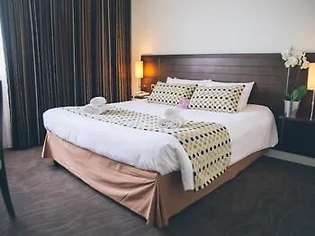 Novotel De Maine Hotel