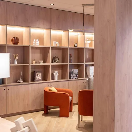 Novotel De Maine Hotel 4*