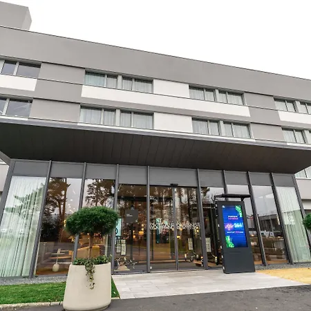 Novotel De Maine 4* Angers
