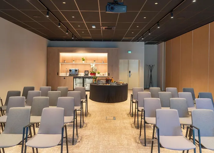 Hotel Novotel De Maine Angers