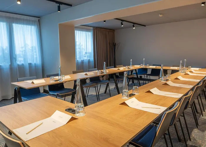 Novotel De Maine Hotel