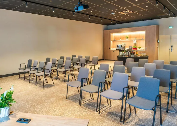 Novotel De Maine 호텔 4*