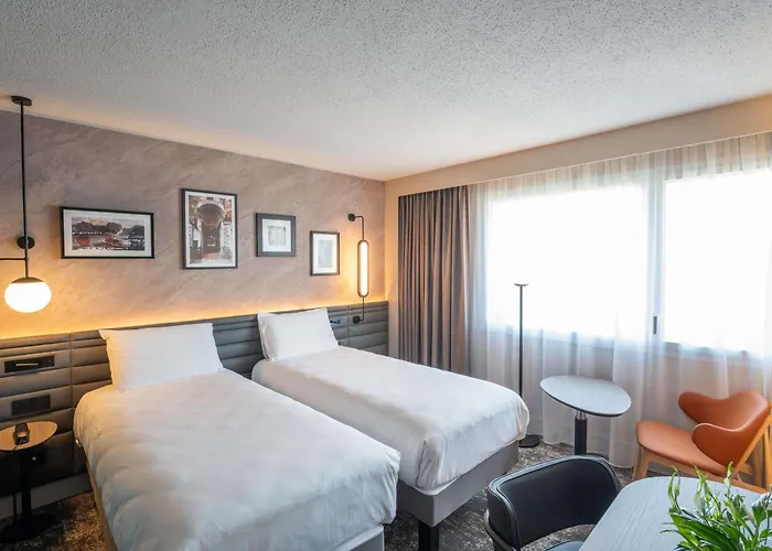 Hotel Novotel De Maine