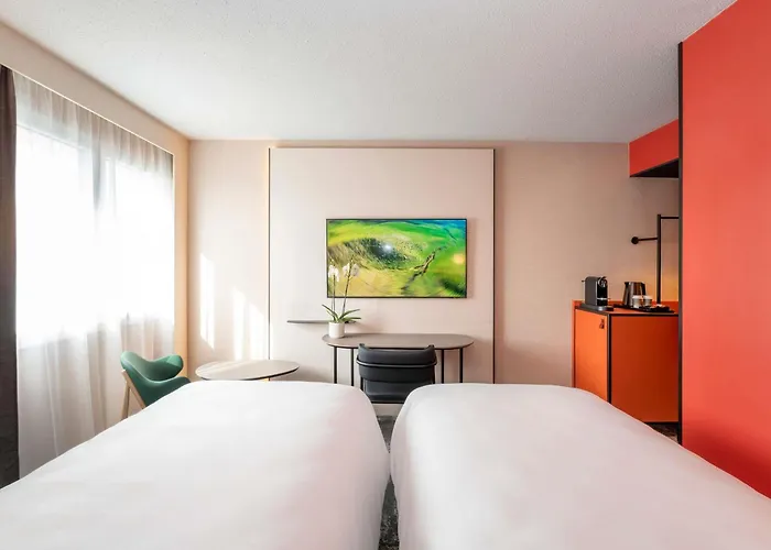 호텔 Novotel De Maine 4*